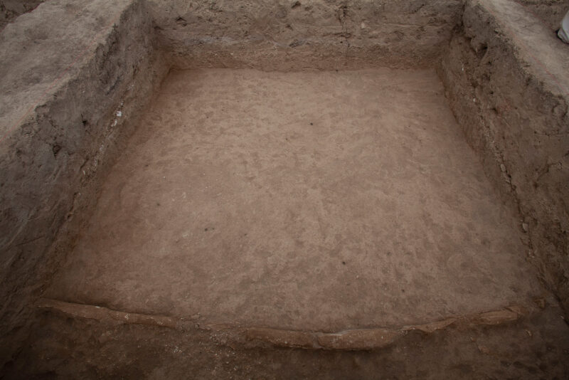 Steinkreis von Westen, Steinabdeckung in drei Profilen, 2015 (Foto: J. Adolphi)